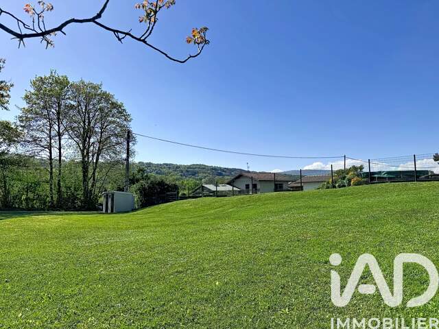 Vente Terrain à bâtir 1 324 m&sup2; — photo du bien