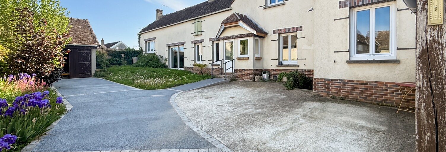 Maison 7 Pièces 163 m² à vendre à Villeblevin (89340)