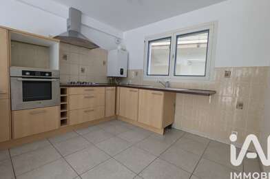 Appartement 3 pièces 224300 €