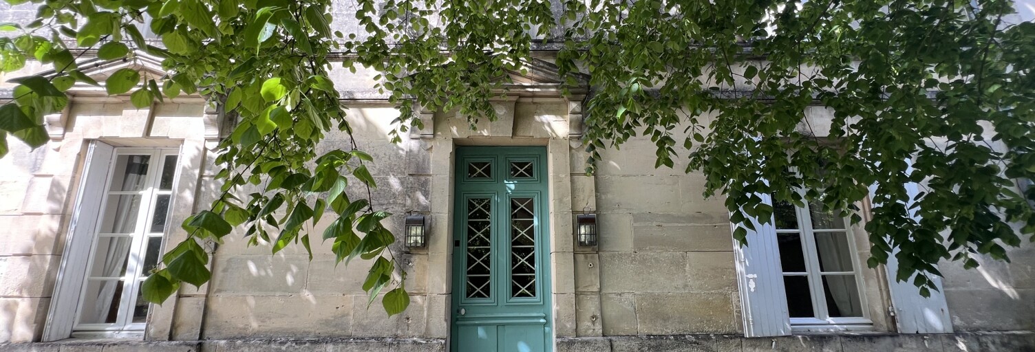 Maison 10 Pièces 337 m² à vendre à Boutiers-Saint-Trojan (16100)