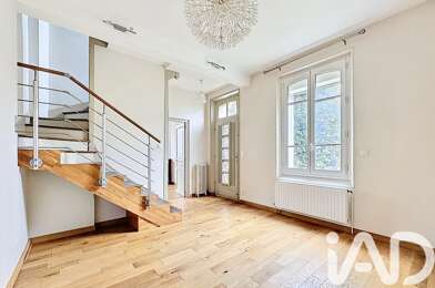 Maison 5 pièces 232000 €