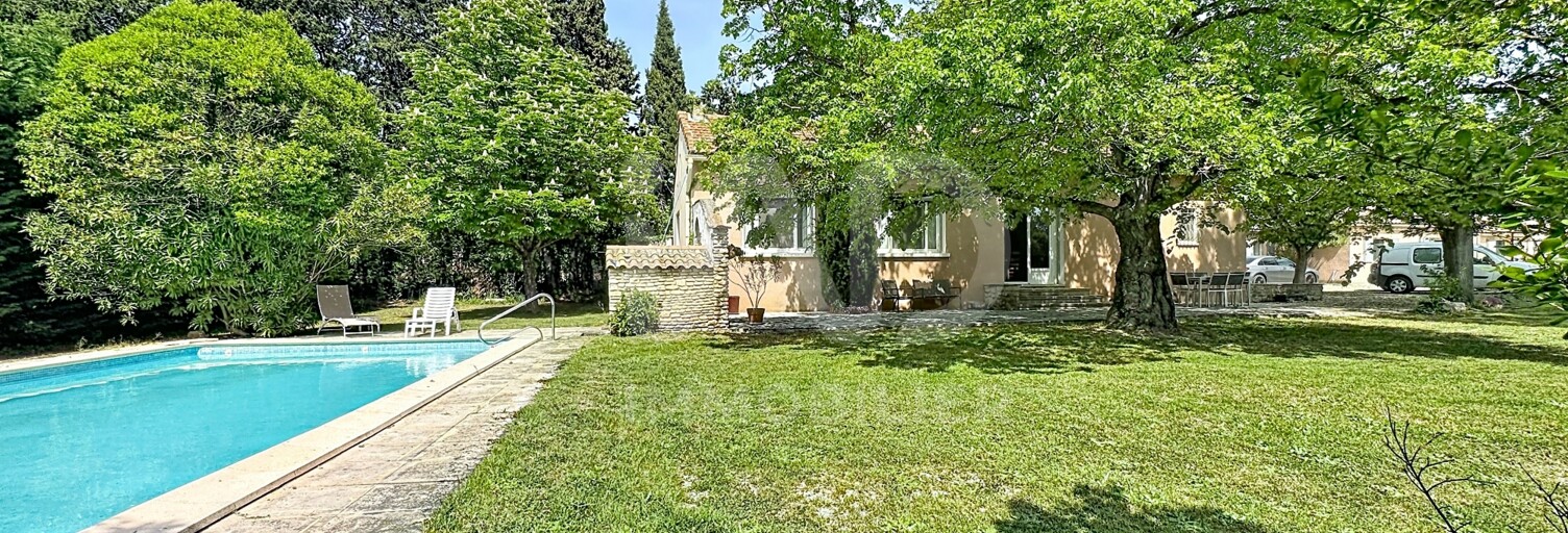 Maison 5 Pièces 98 m² à vendre à Saumane-de-Vaucluse (84800)