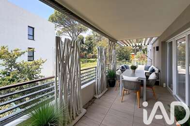 Appartement 4 pièces 614400 €