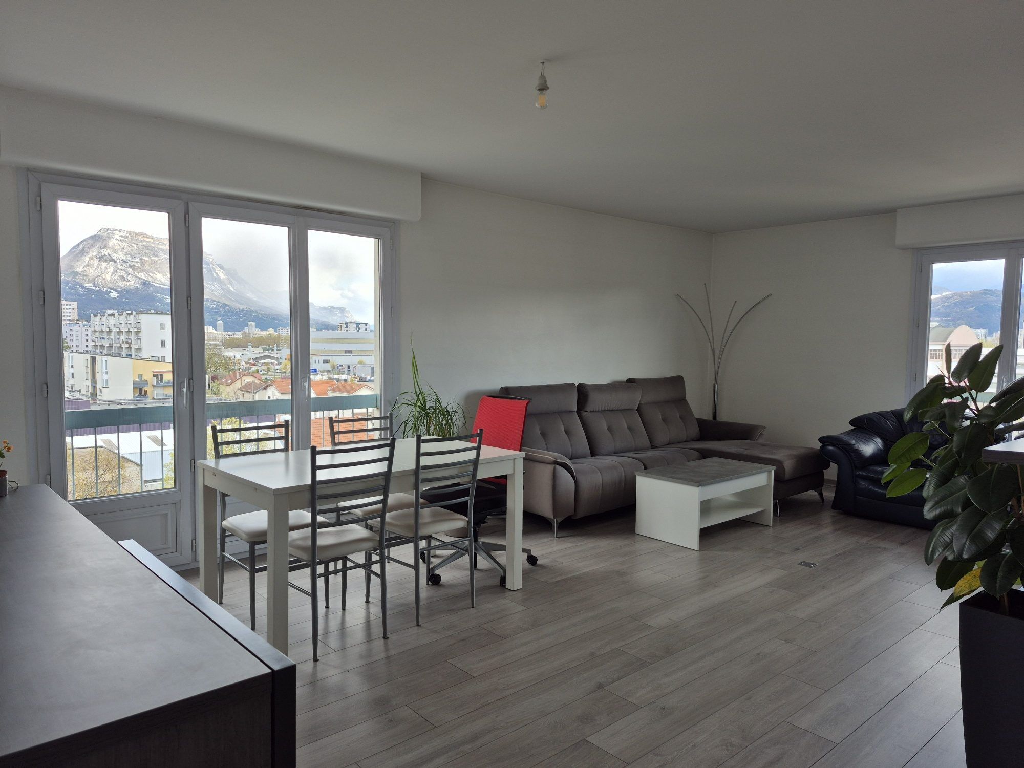 Appartement  T5 à vendre Grenoble 38100