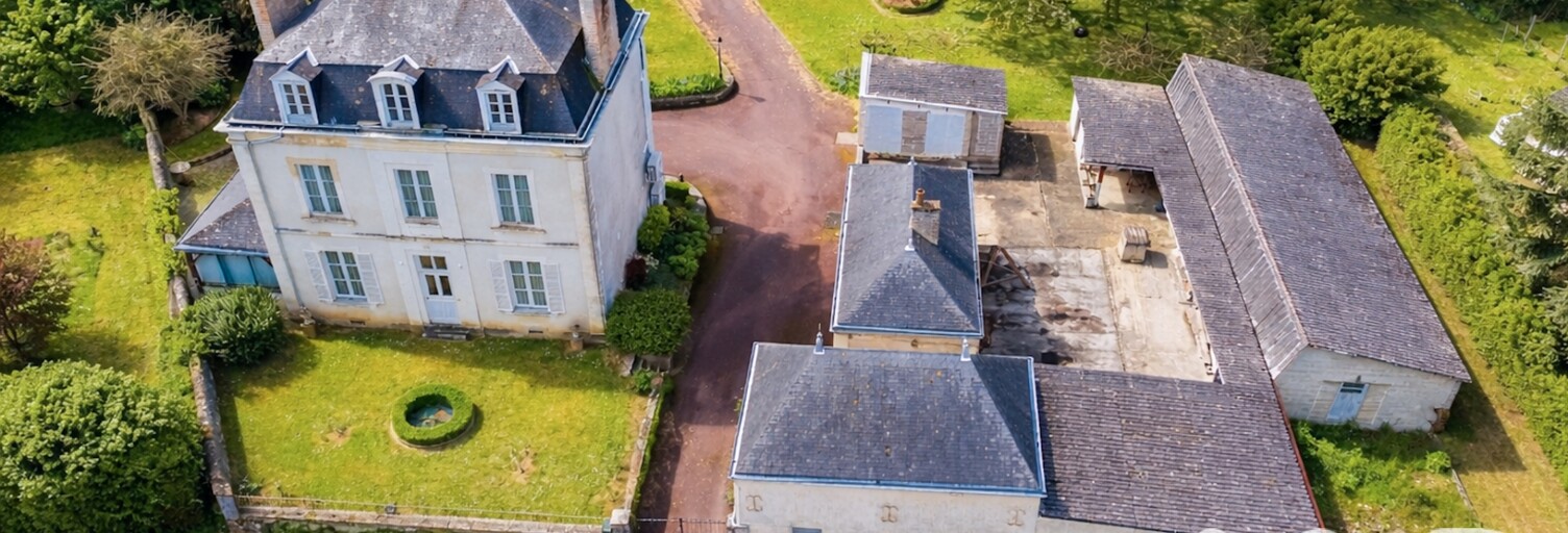 Maison 11 Pièces 220 m² à vendre à Asnières-sur-Vègre (72430)