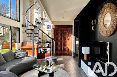 Maison 7 pièces 599000 €