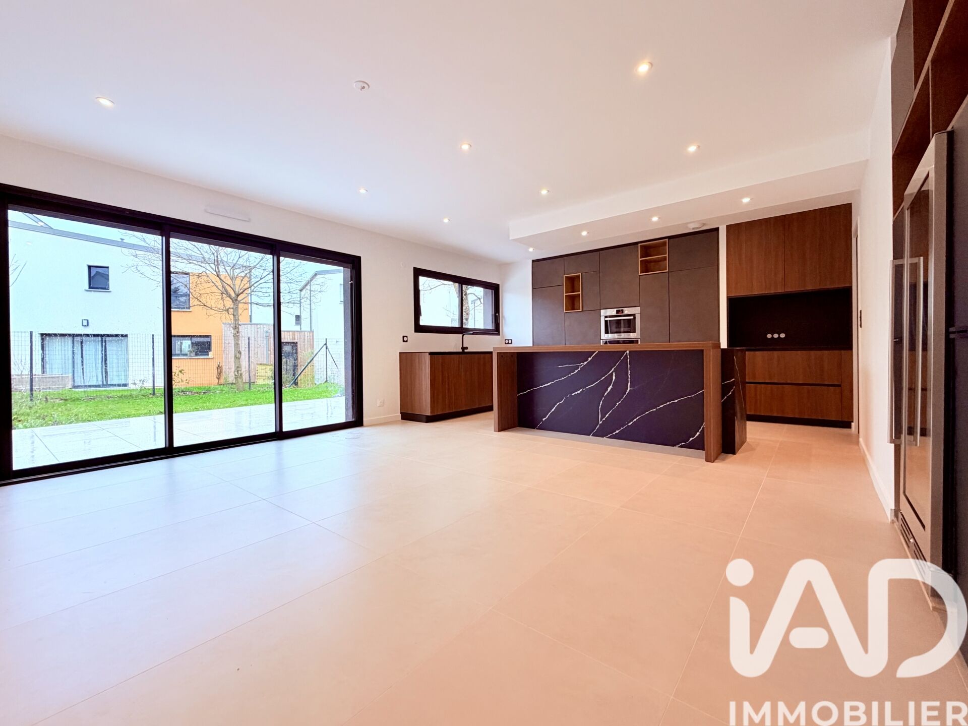 Vente Maison/villa 6 pièces - Photo 3