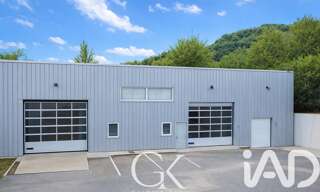 Commerce  275 m² à vendre à Rochetoirin (38110)