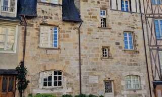 Immeuble  400 m² à vendre à Terrasson-Lavilledieu (24120)