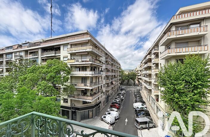 Vente Appartement 3 pièces — photo 2