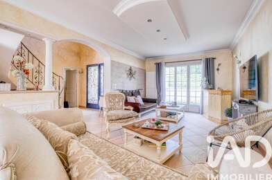 Maison 4 pièces 570000 €
