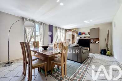 Appartement 4 pièces 239900 €