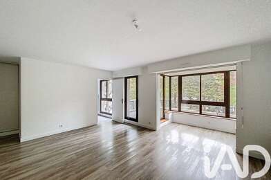 Appartement 5 pièces 3250 €