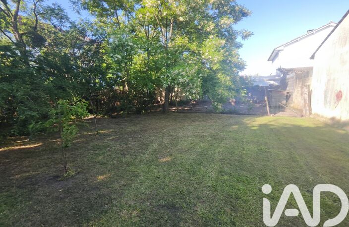 Vente Terrain à bâtir 750 m&sup2; — photo 2