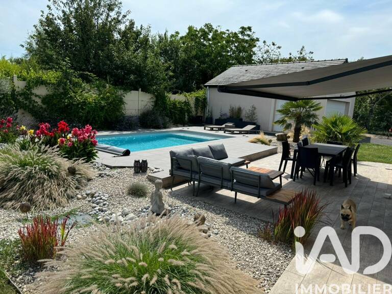 Vente Maison/villa 9 pièces — photo 1