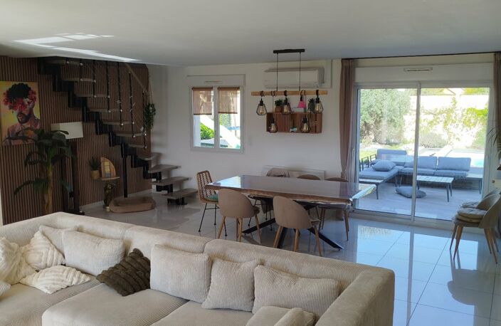 Vente Maison/villa 9 pièces — photo 3