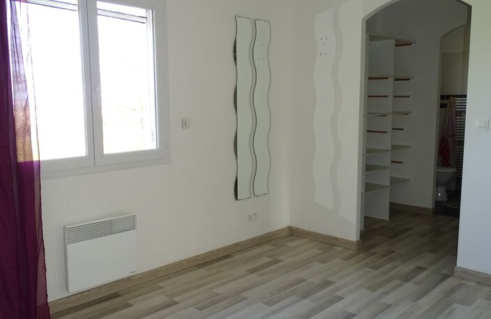 Vente Maison/villa 4 pièces — photo 5