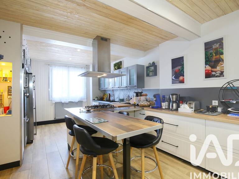 Vente Maison traditionnelle 7 pièces — photo 1
