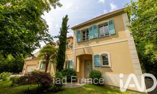 Maison 9 Pièces 270 m² à vendre à Maule (78580)