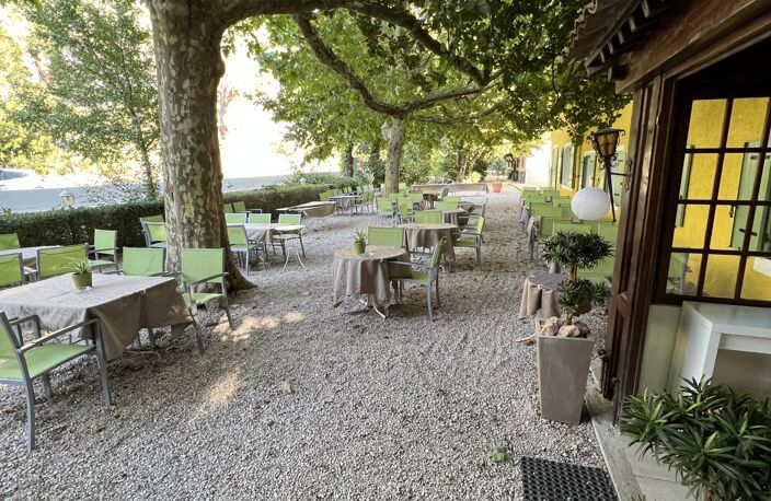 Vente Hôtel 650 m&sup2; — photo 3