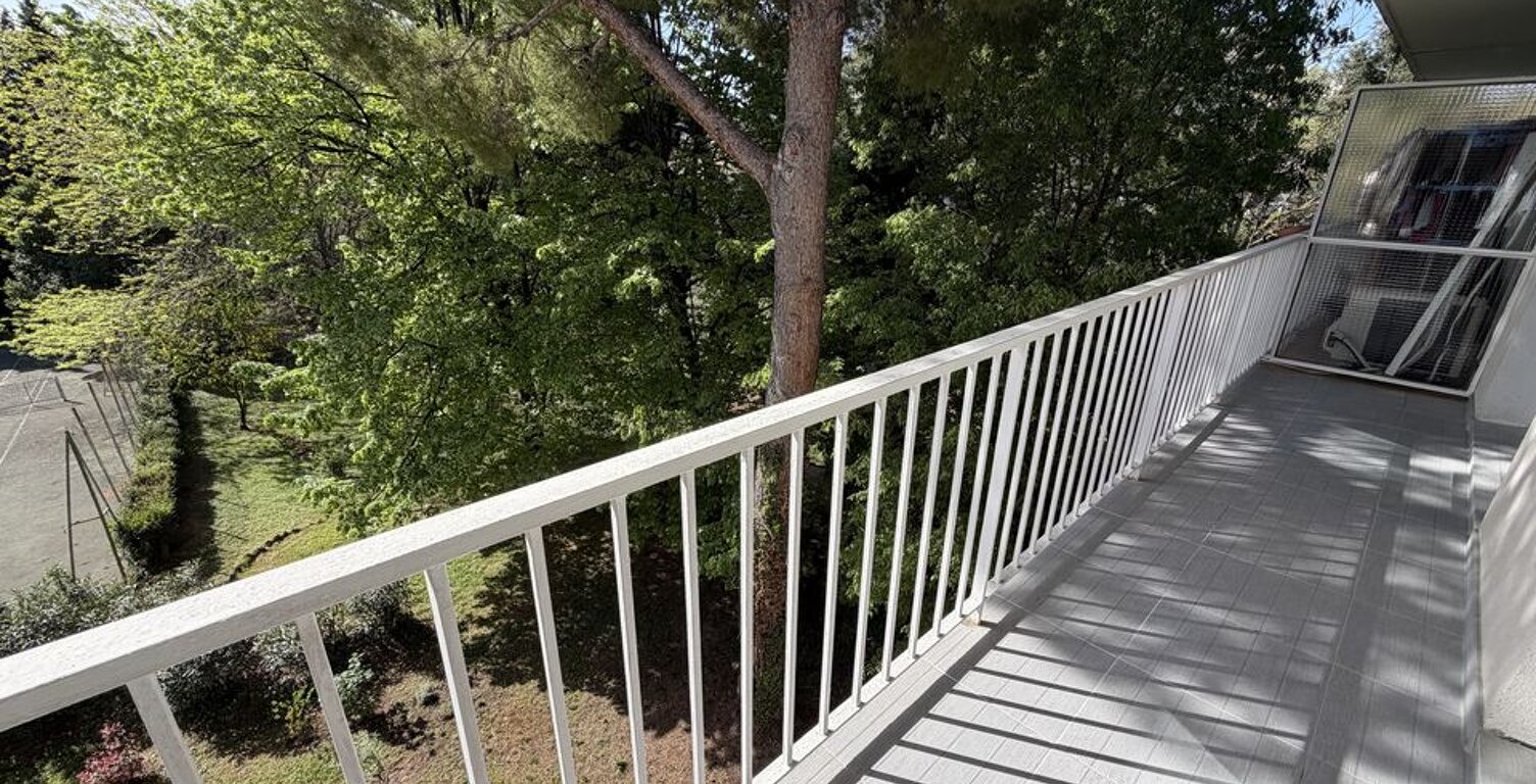 APPARTEMENT T3 DE 65m² / BALCON / CAVE / PISCINE / TENNIS — photo 1