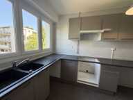 APPARTEMENT T3 DE 65m² / BALCON / CAVE / PISCINE / TENNIS — photo 4