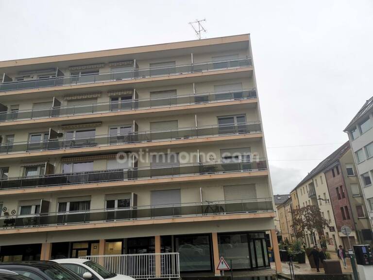 Studio Balcon et Parking sous terrain — photo 1