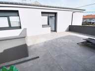BELLE MAISON 142M2 - 3 CHAMBRES - TERRASSE - GARAGE — photo 4