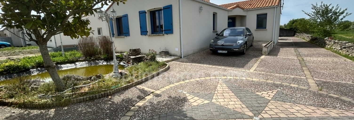 Maison 5 Pièces 119 m² à vendre à La Taillée (85450)