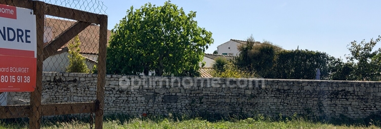 Terrain  300 m² à vendre à Le Bois-Plage-en-Ré (17580)