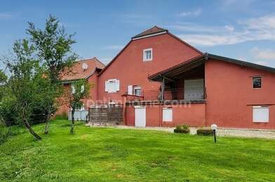 Maison 8 pièces 250000 €
