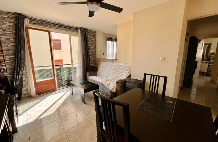 T3 56 m2 - 13014 - Trav Notre Dame de bon secours -  Parking + Cave  -  88 200 euro — photo 3