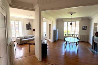 Appartement 5 pièces 374000 €