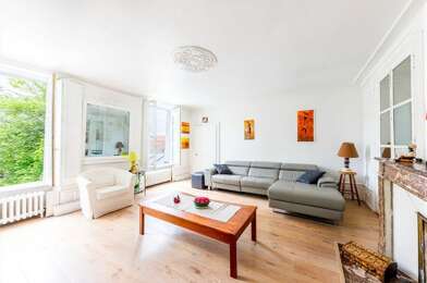Maison 8 pièces 749000 €