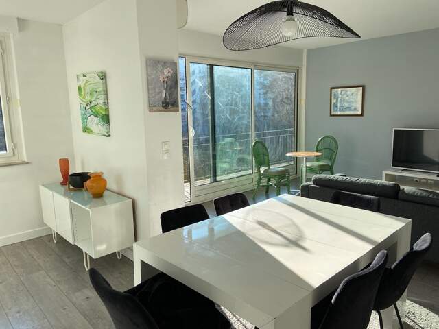 NEUILLY SUR SEINE 92200 RUE LONGCHAMP - AUX ENCHERES - APPARTEMENT T4 MEUBLE/TERRASSE BALCON+CAVE — photo du bien