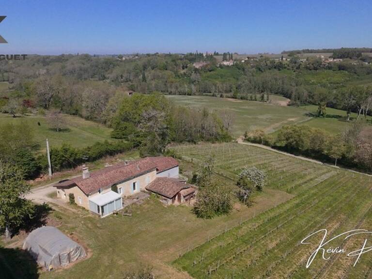 Ferme en pierre – Cadre idyllique avec vue dominante sur Ruch (Gironde) — photo 1