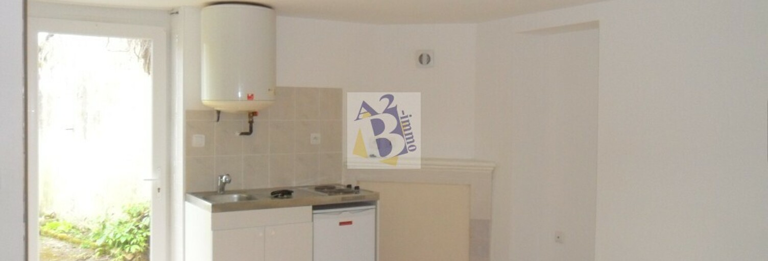 Appartement 1 Pièce 16 m² à louer à Ruelle-sur-Touvre (16600)