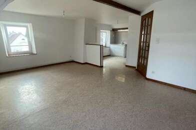 Appartement 4 pièces 700 €