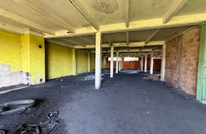 APPARTEMENT PLATEAU A AMENAGER T5 EN RDC — photo 5