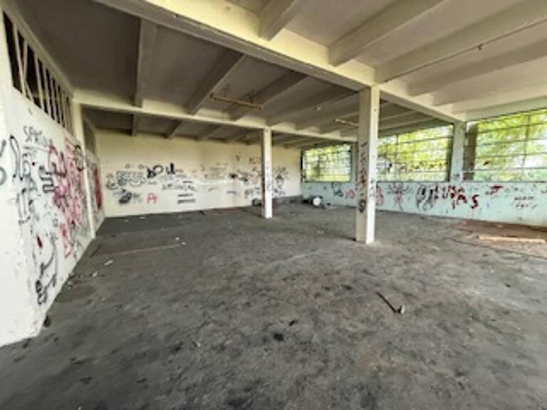 APPARTEMENT PLATEAU A AMENAGER T5 EN RDC — photo 1