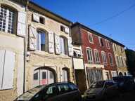 À vendre, Vic-Fezensac, Gers: maison de ville lumineuse avec 3 chambres, grand garage/atelier et grange  une rue tranquille à seulement quelques pas du centre ville — photo 2