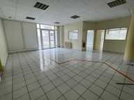 A vendre - local commercial 173 m² à Joué Les Tours — photo 3