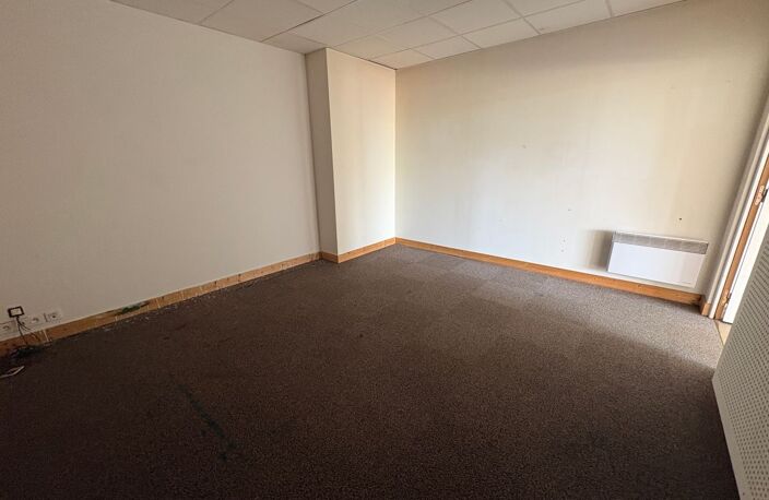 A LOUER - local d'activité 50 m² à St Avertin — photo 3