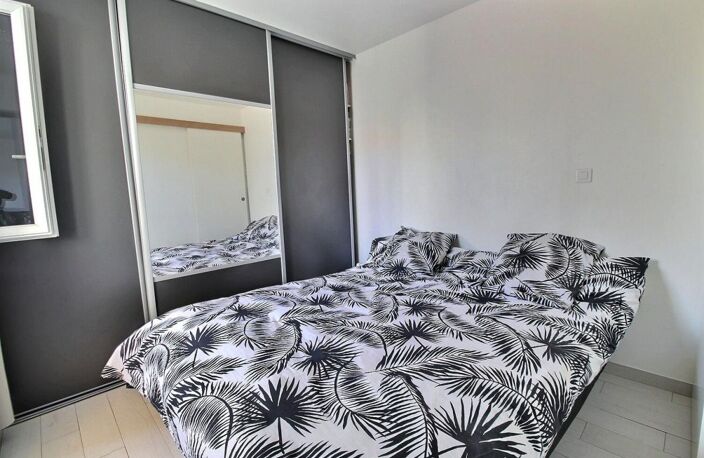 Maison - 2 appartements - Terrasse - Stationnements - Pont de Vivaux - 13010 Marseille — photo 5