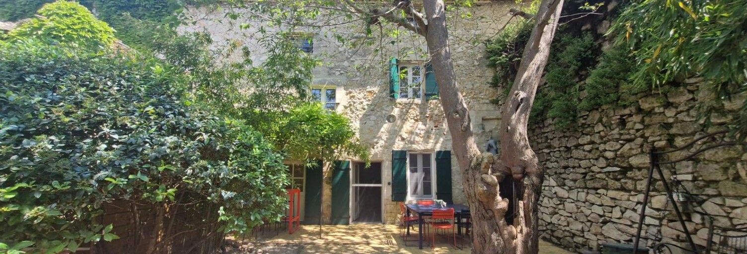 Maison 4 Pièces 155 m² à vendre à Pujaut (30131)