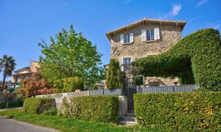 Maison 7 Pièces 280 m² à vendre à Condrieu (69420)
