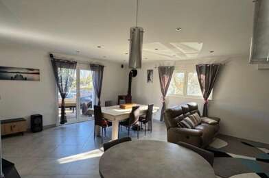 Maison 4 pièces 349900 €