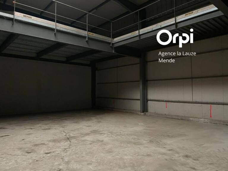 Dépôt à louer — photo 1