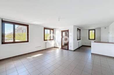 Appartement 3 pièces 920 €