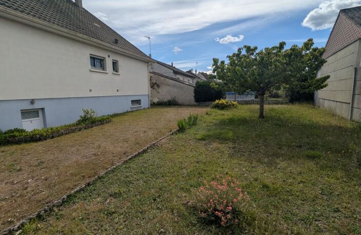 À VENDRE – Maison familiale indépendante à Ingré centre — photo 3